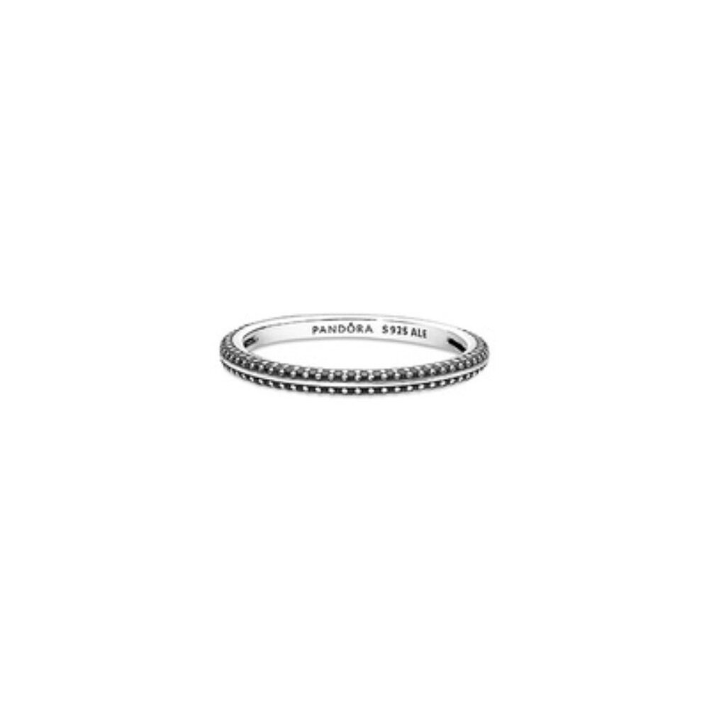 Sterling Silver ring with black crystals